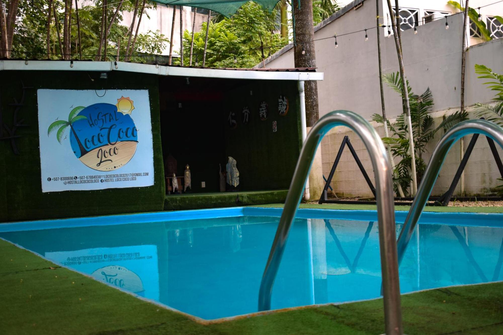 Hostal Loco Coco Loco Panama City Exterior photo