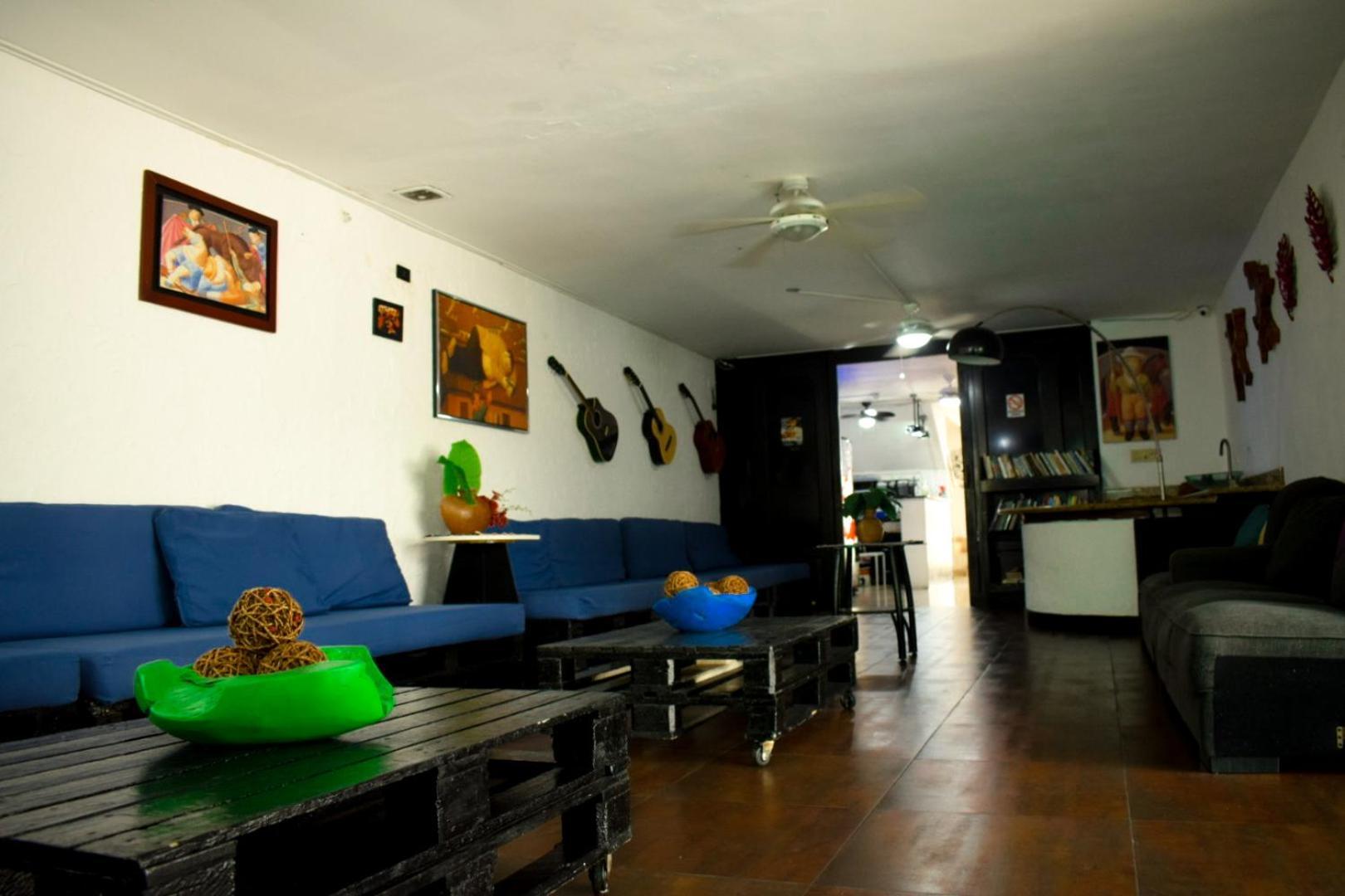 Hostal Loco Coco Loco Panama City Exterior photo